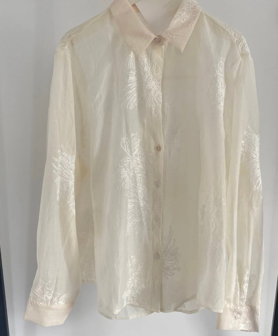 Feine Bluse transparent Flower