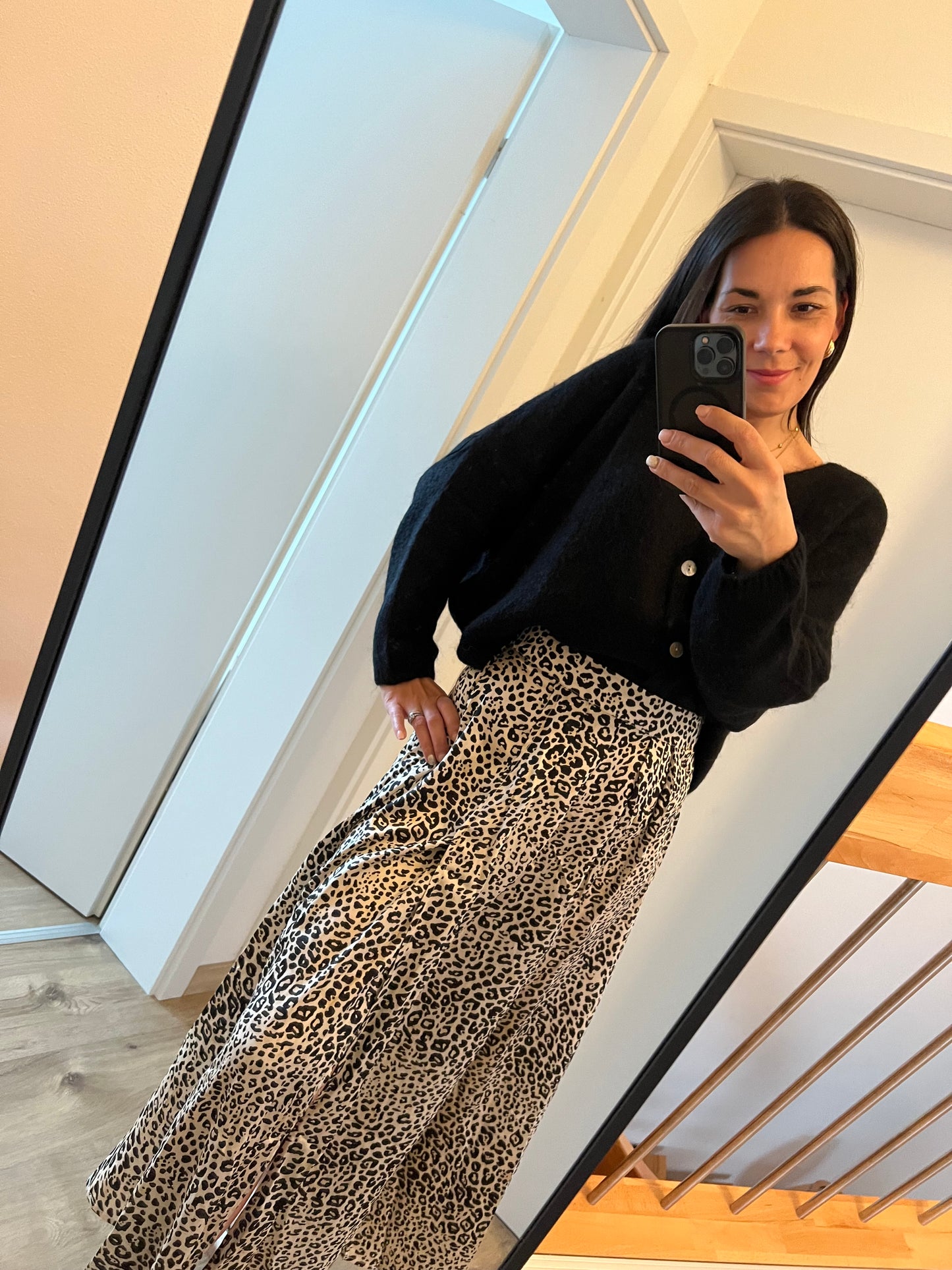 Cardigan V-Ausschnitt in schwarz