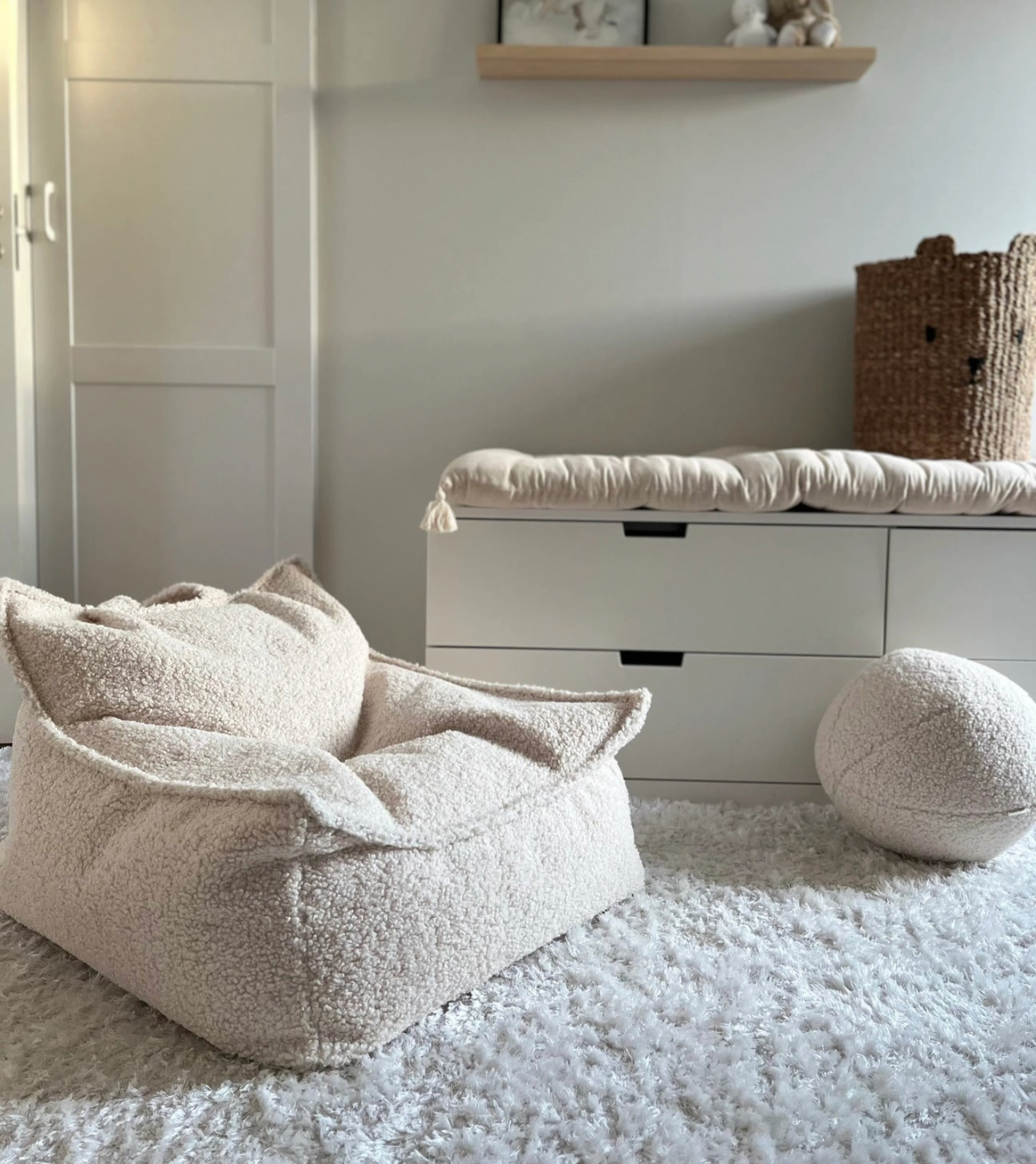 Wigiwama Sitzsack Sessel Teddy in Cremeweiß