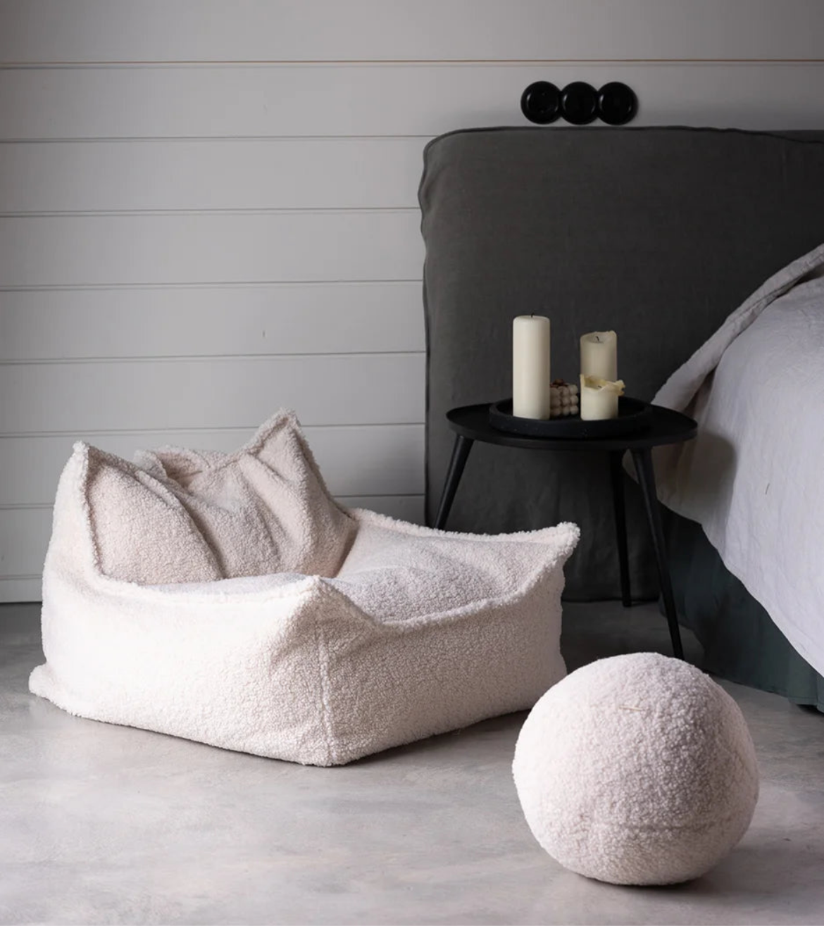 Wigiwama Sitzsack Sessel Teddy in Cremeweiß