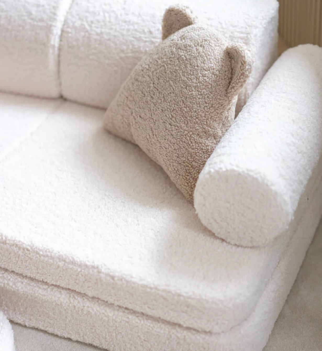 Wigiwama Spielsofa Teddy in Cremeweiß