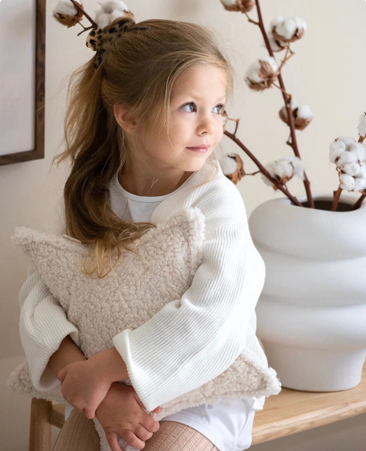 Wigiwama Stern Kissen Teddy Cremeweiß