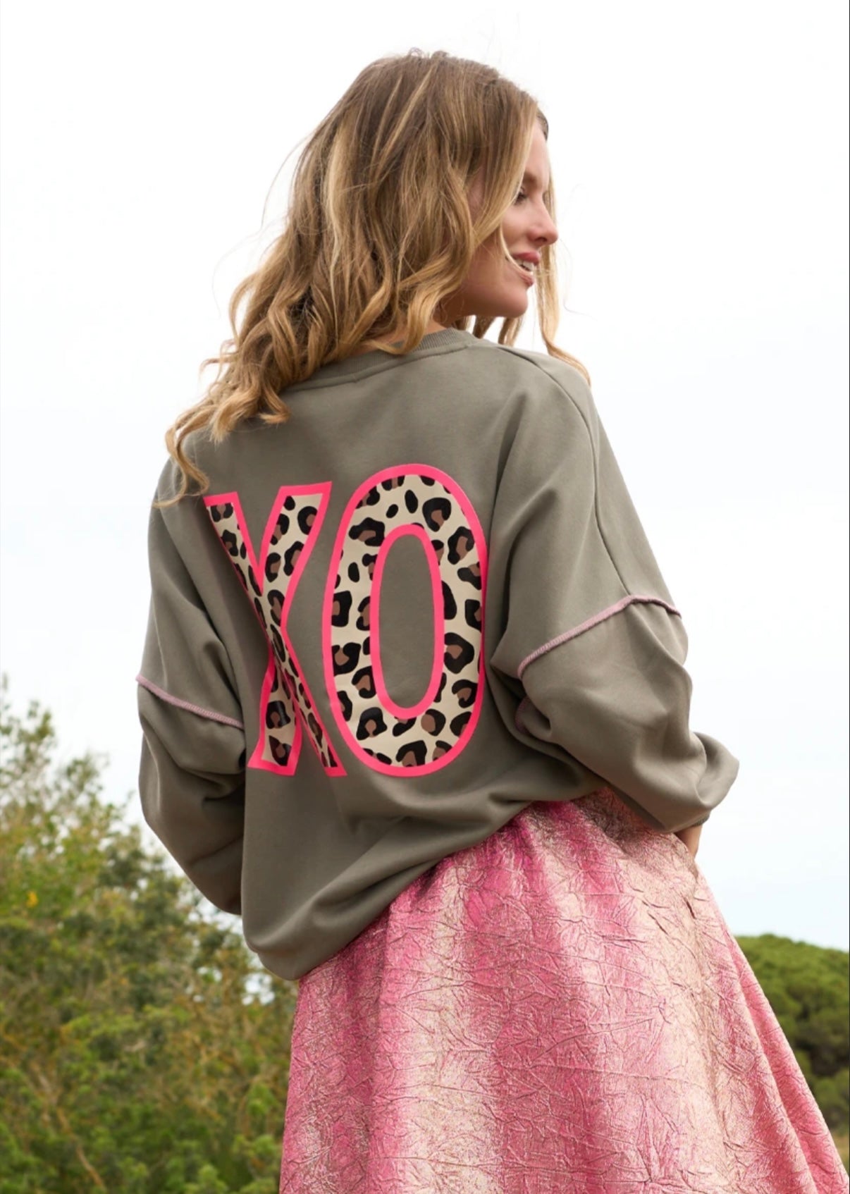 Miss Goodlife Sweatshirt XO Paillette olive