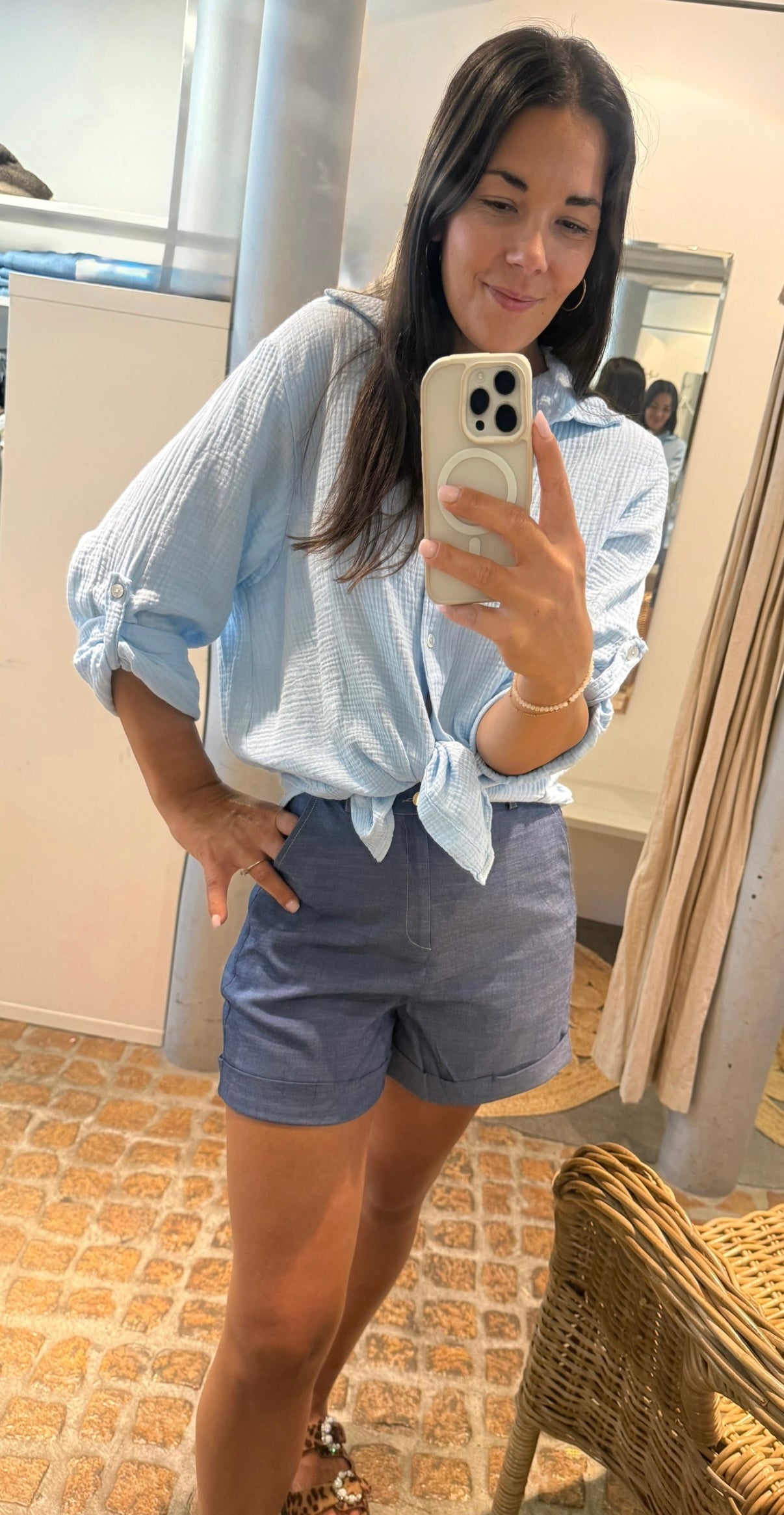 Soft Jeans Set mit goldenen Knöpfen