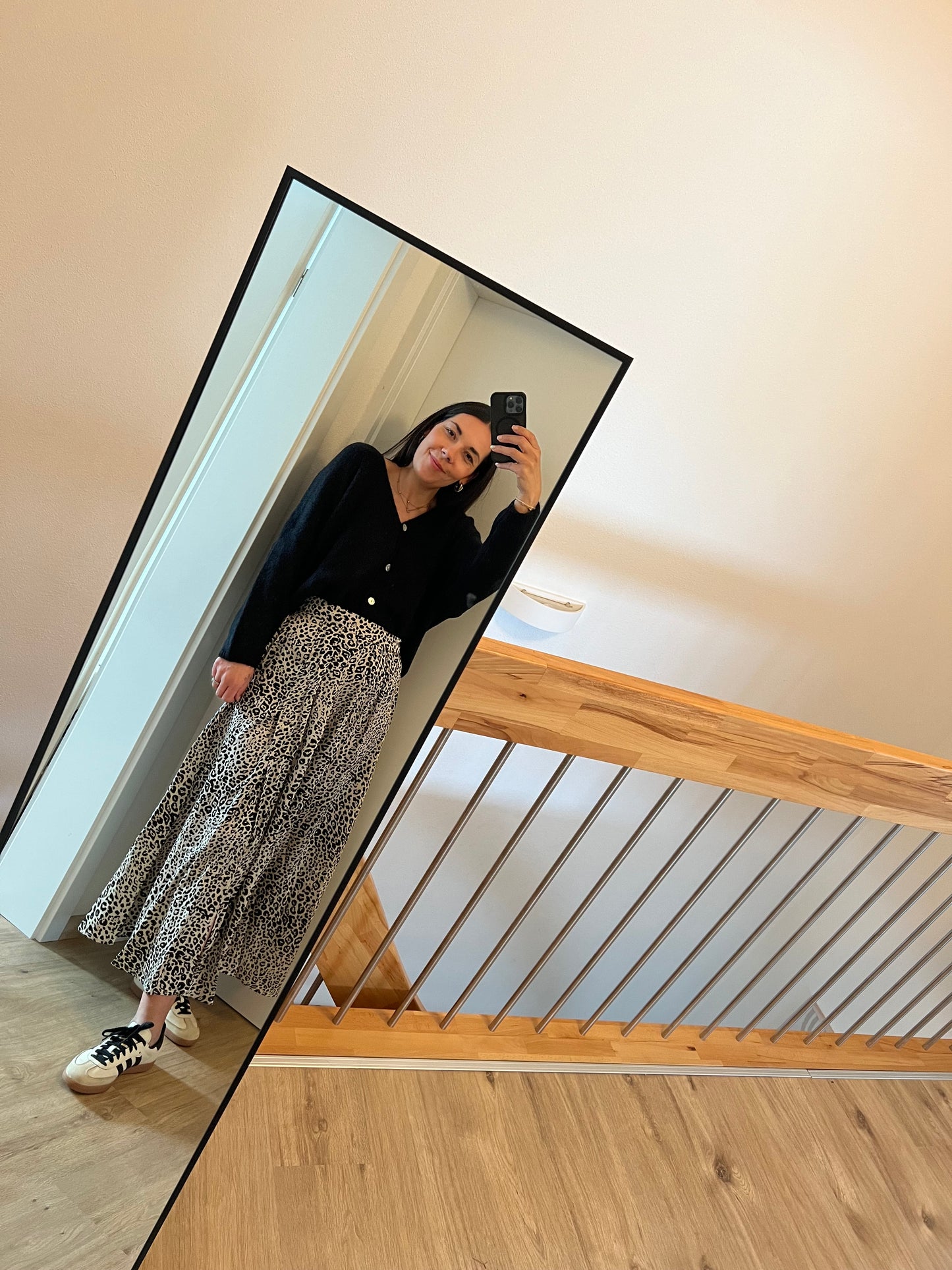 Cardigan V-Ausschnitt in schwarz