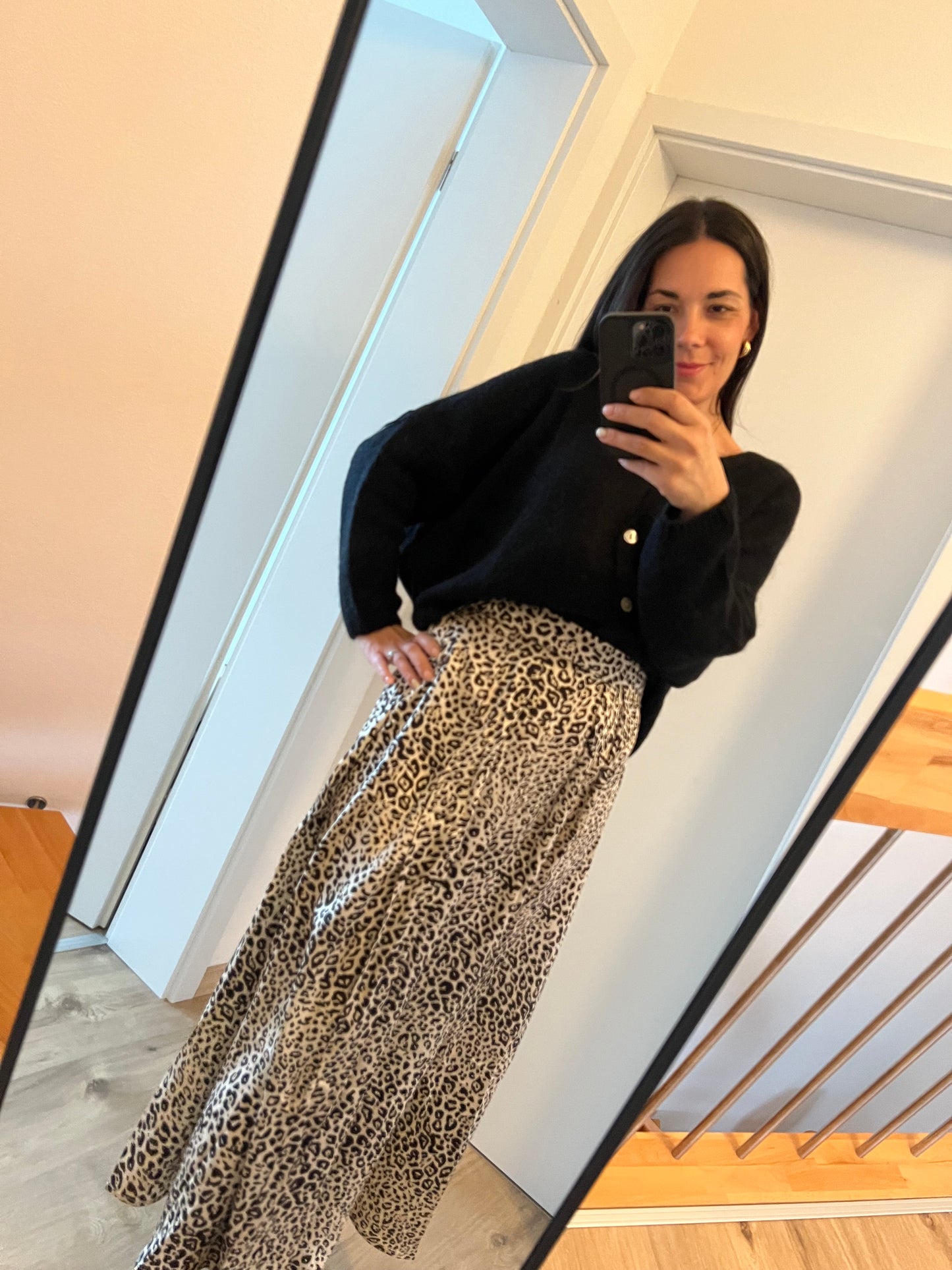 Cardigan V-Ausschnitt in schwarz