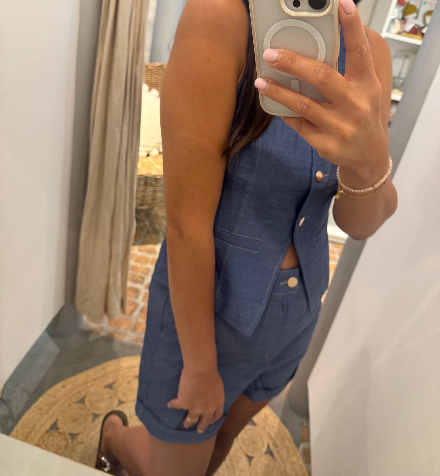 Soft Jeans Set mit goldenen Knöpfen