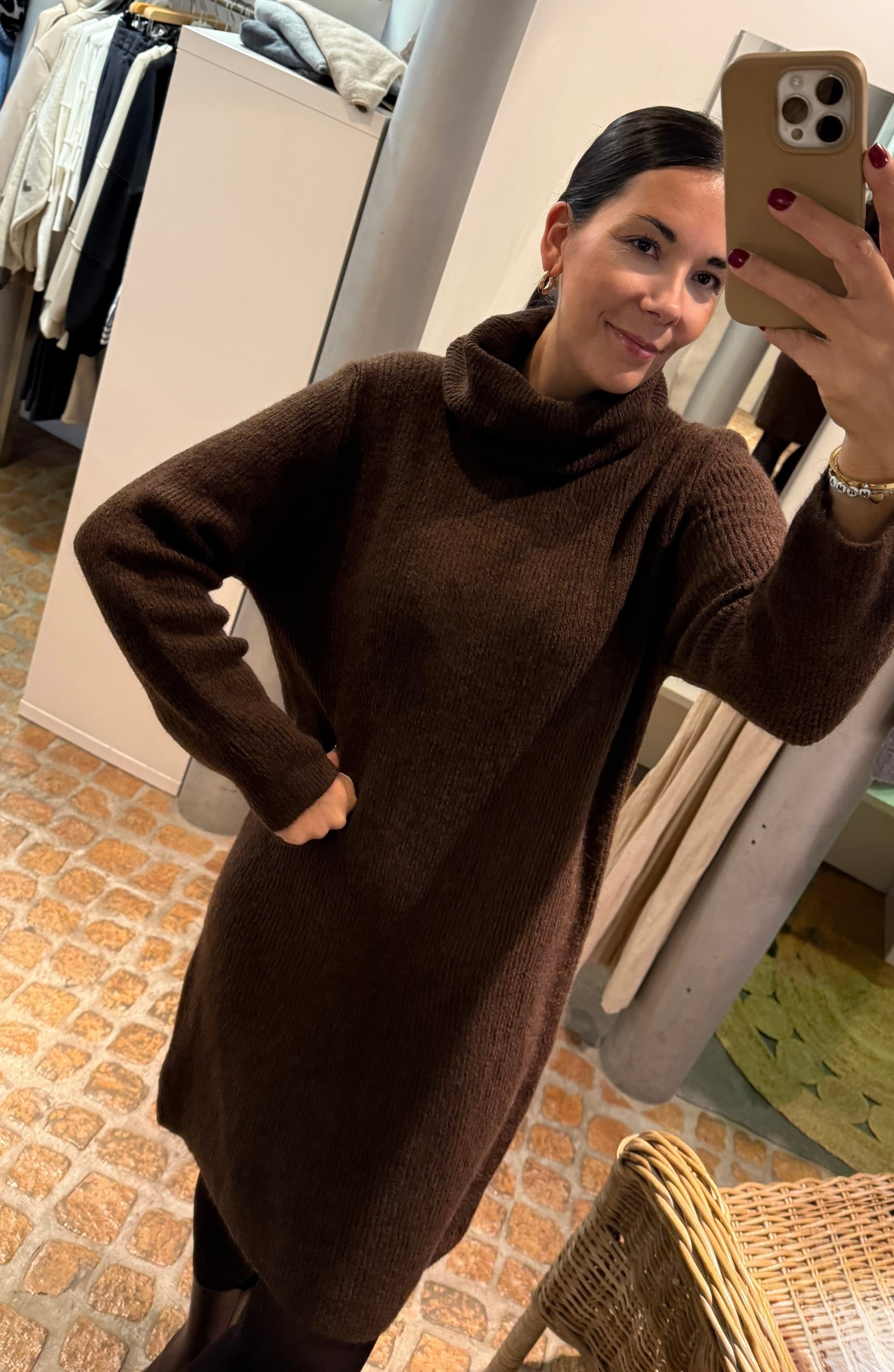 Strick Kleid in braun