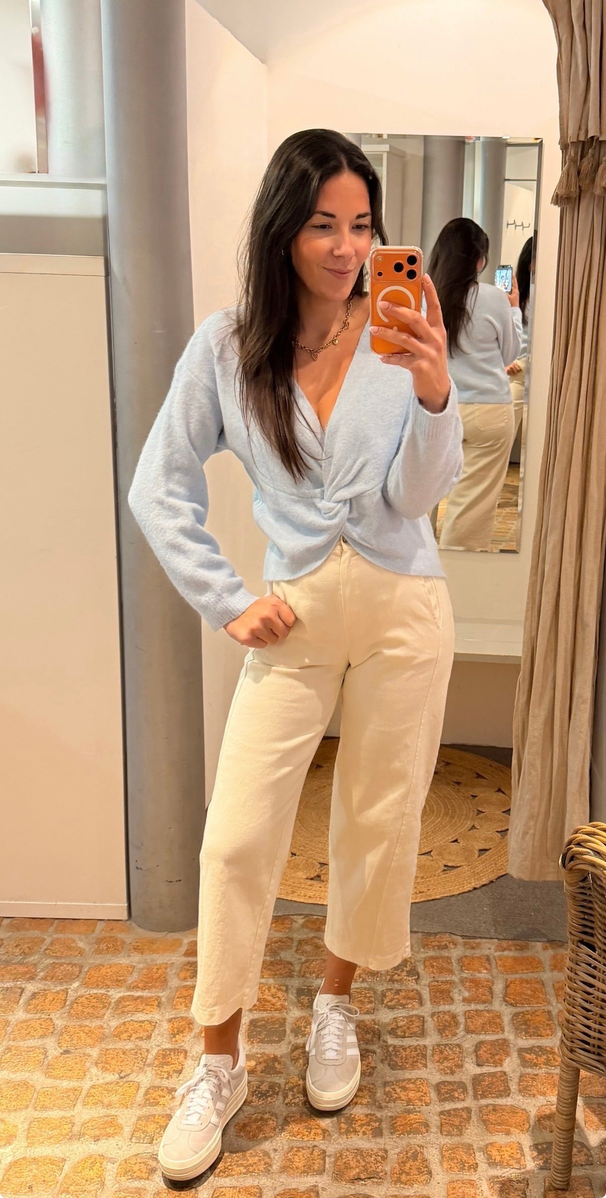 PULLI KNOTEN