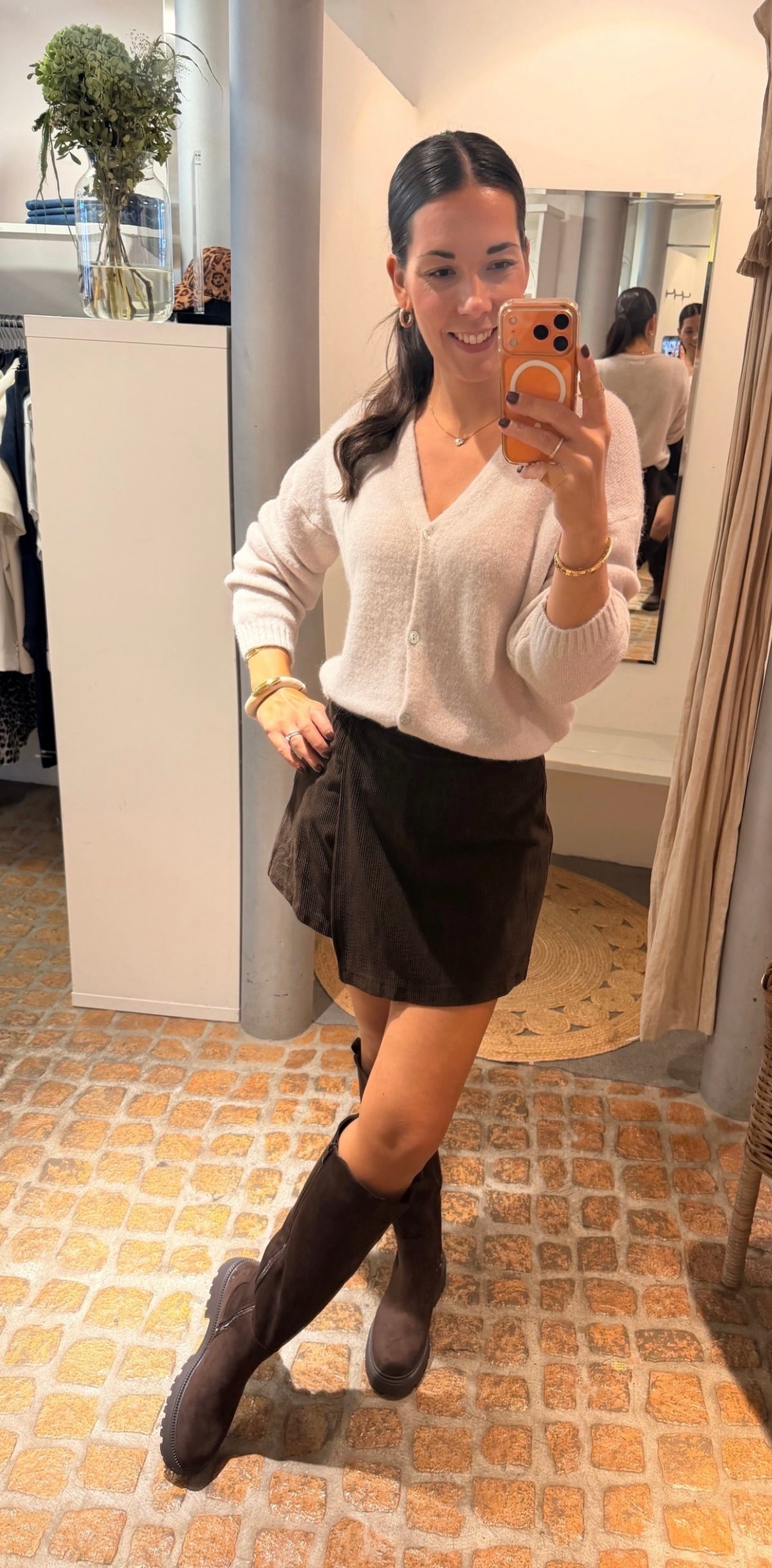 CARDIGAN V-AUSSCHNITT BEIGE