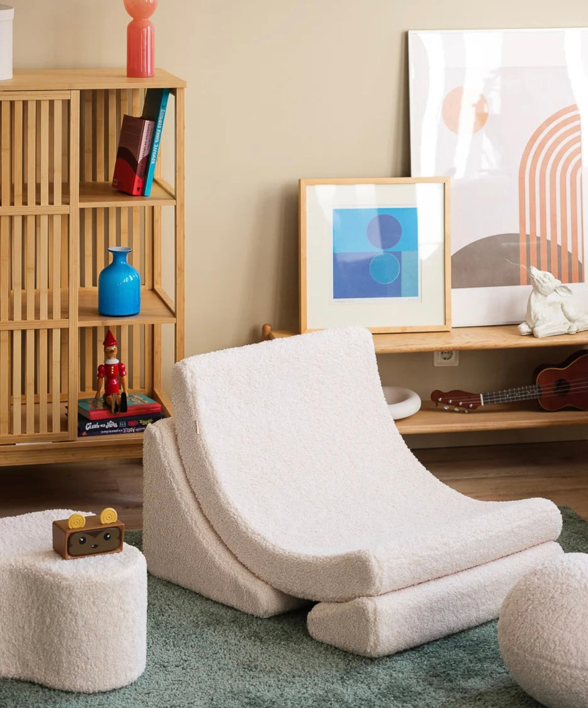 Wigiwama Moon Chair Teddy Cremeweiß