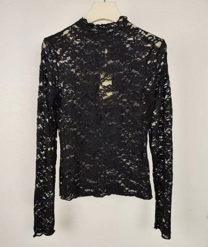 LONGSLEEVE LACE BLACK