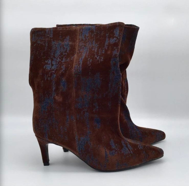 SLOUCHY BOOTS ABSTRAKT