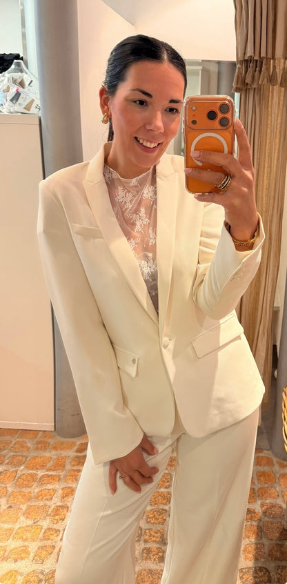 MOS MOSH ANZUGHOSE LEYA MILEY