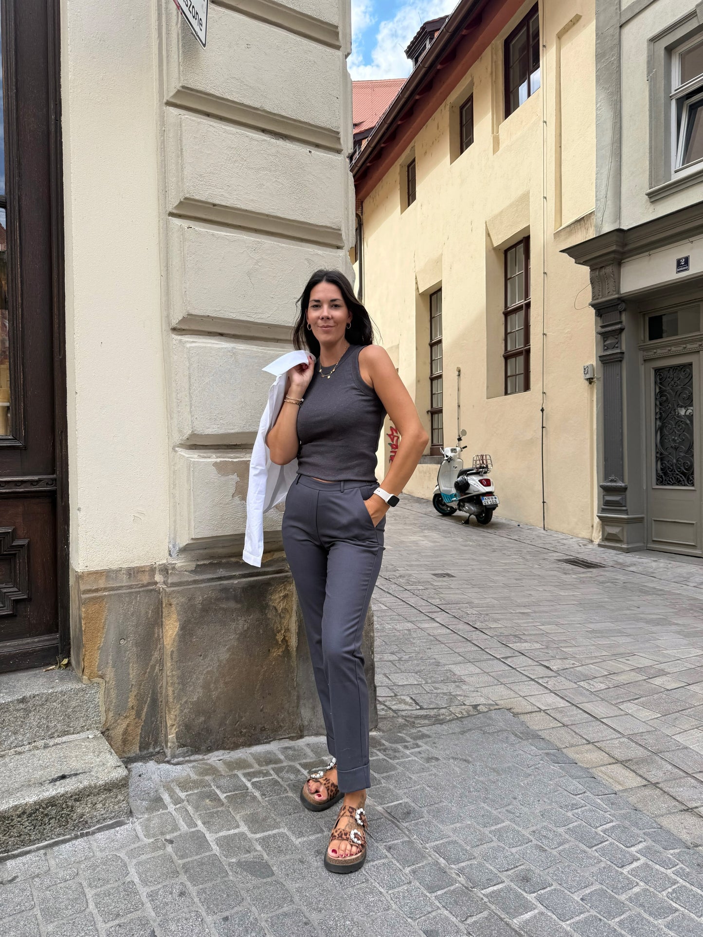 YAYA Bluse mit Plisseefalten in weiß