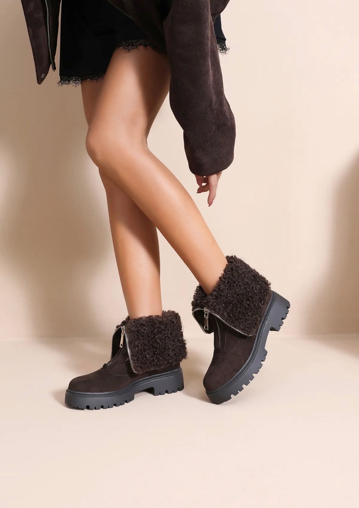 STIEFELETTEN WILDLEDER FLUFFY DUNKELBRAUN