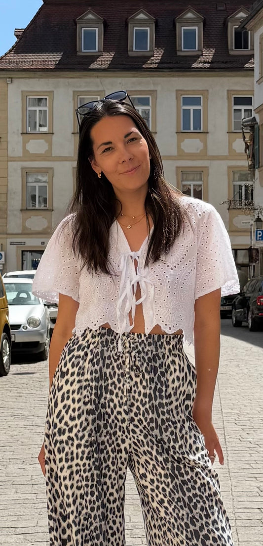 Bluse zum binden in weiß