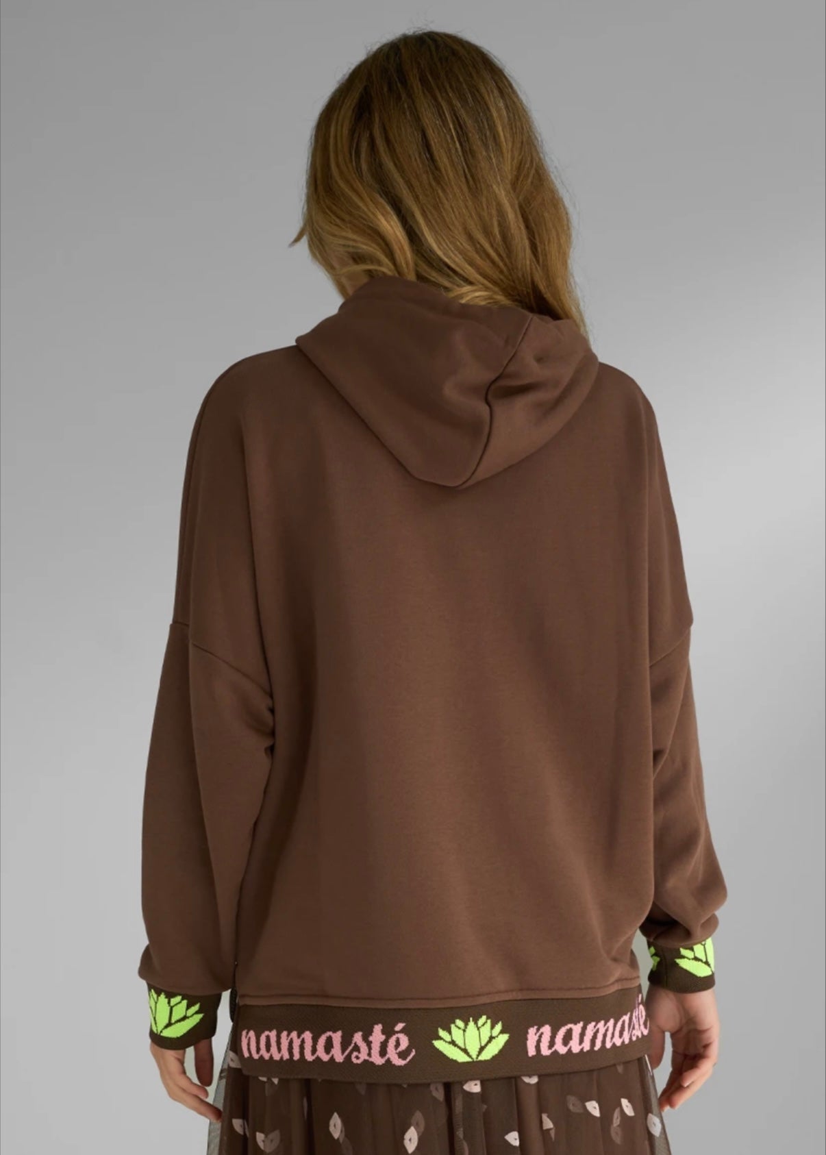 Miss Goodlife Hoodie Namasté in braun