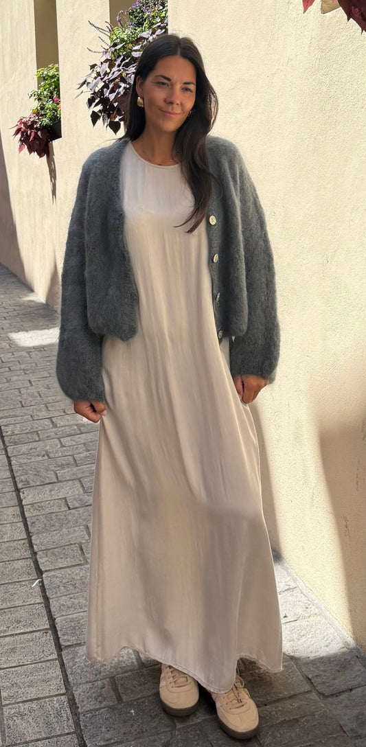 Cardigan grey