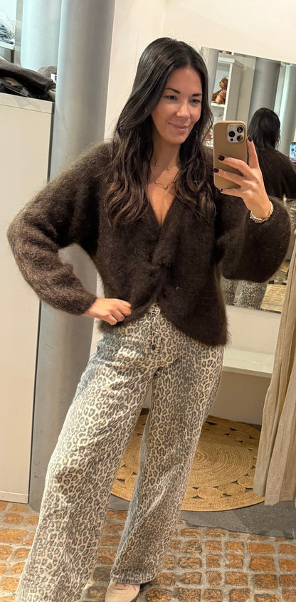 Kuscheliger Mohair Pulli Knoten in dunkelbraun