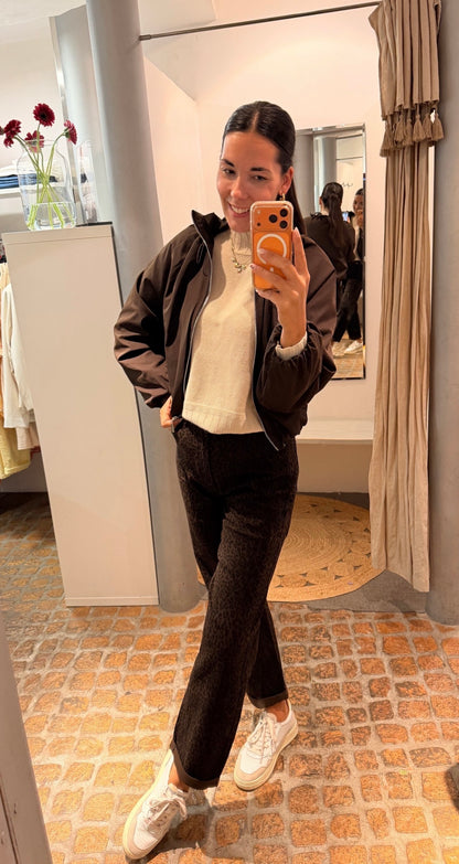 MIDI JACKE BROWN