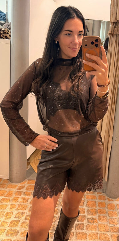 Shorts Lederoptik mit Spitze in braun