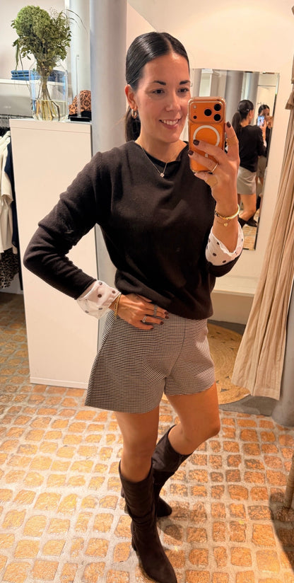FINE KARO SHORTS