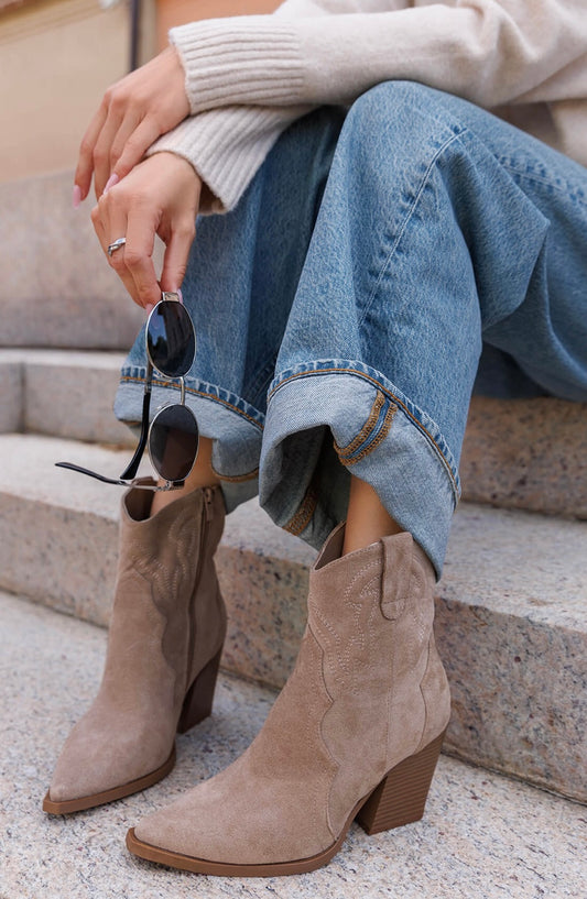 Midi Stiefelette Cowboy