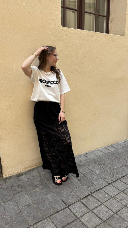 Loose Rock mit Spitze in schwarz