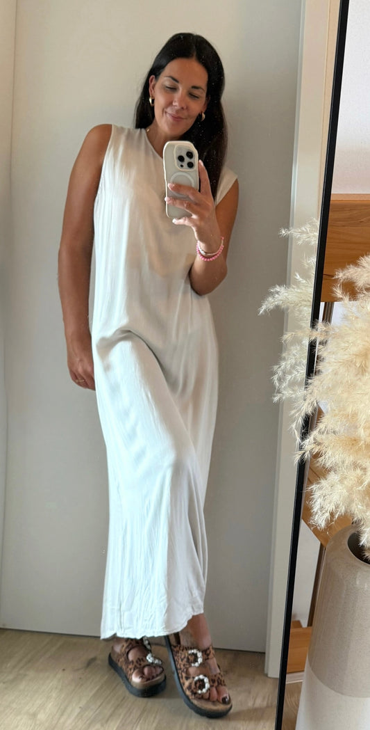 Oversize Maxi Kleid in champagner