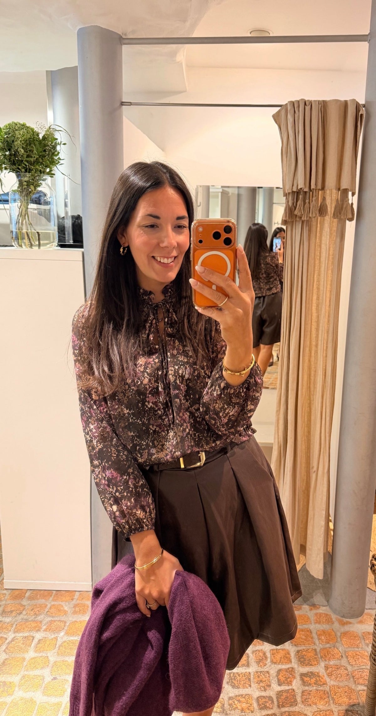 SHORTS LEDEROPTIK MIT GÜRTEL