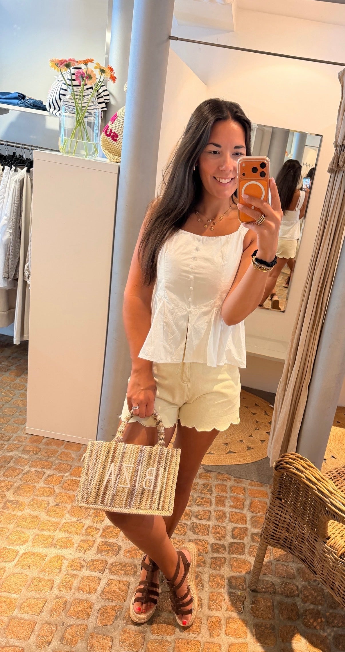 BLUSEN TOP MIT VOLANT WHITE