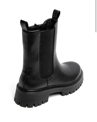 STIEFELETTEN ALL BLACK